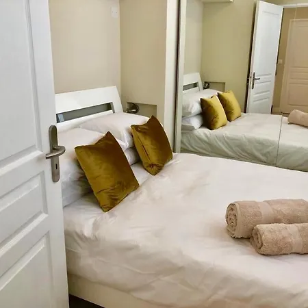 View, 2 Bedroom, Monaco Riviera Parking Optional Appartement Beausoleil