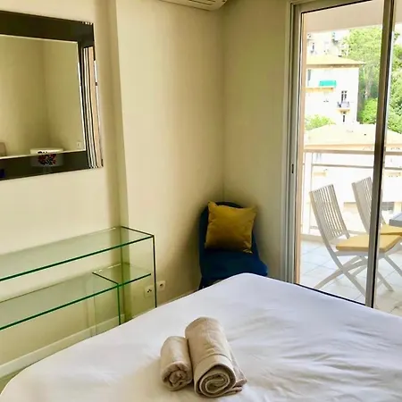 View, 2 Bedroom, Monaco Riviera Parking Optional *